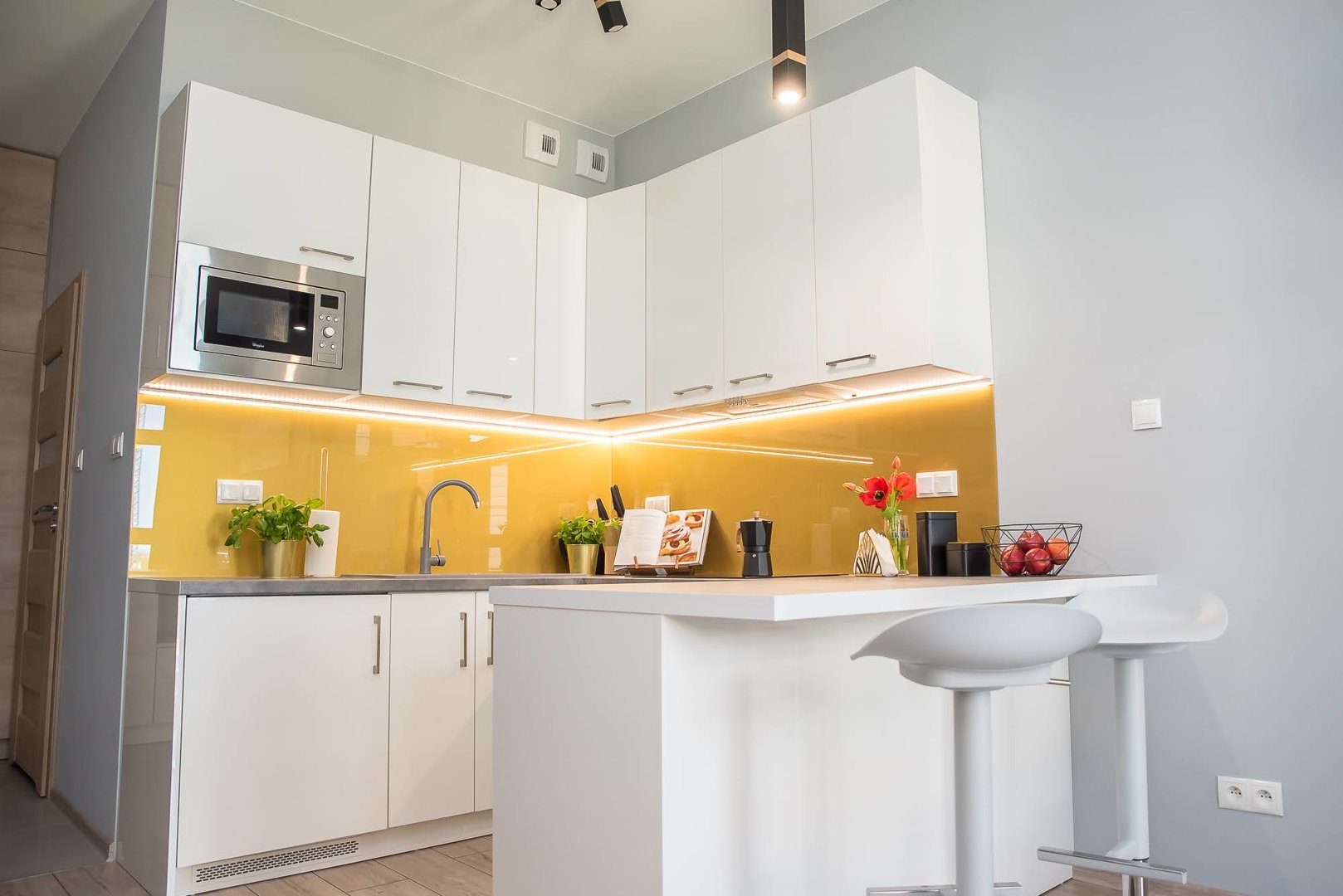 Easy Rent Apartments - 4