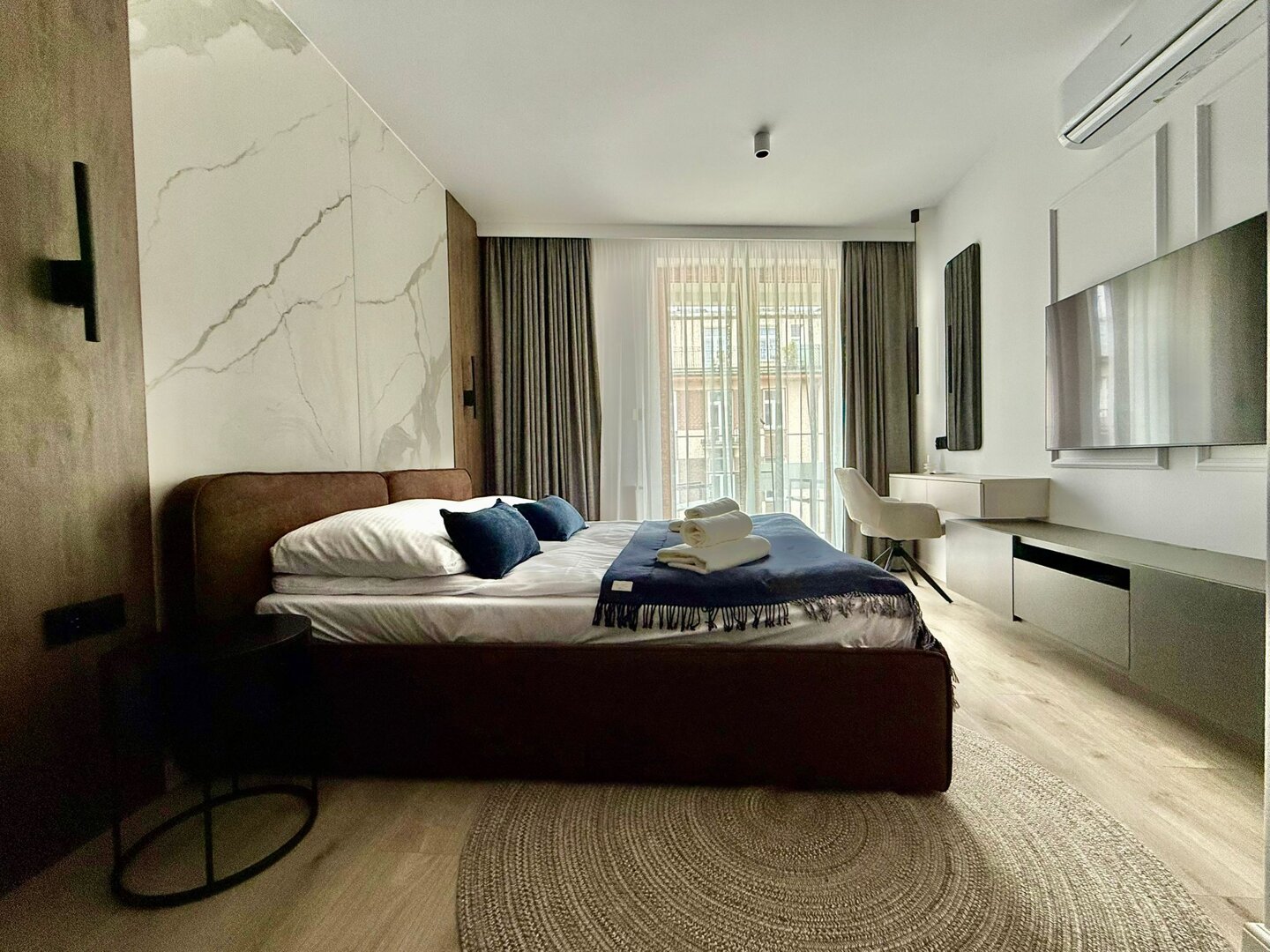 EASY RENT- Wieniawska 64 CityCenter 24h Check-in