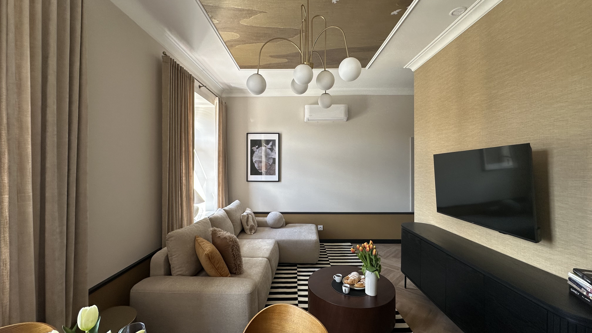 EASY RENT - NOVA 1/3 Brama Krakowska