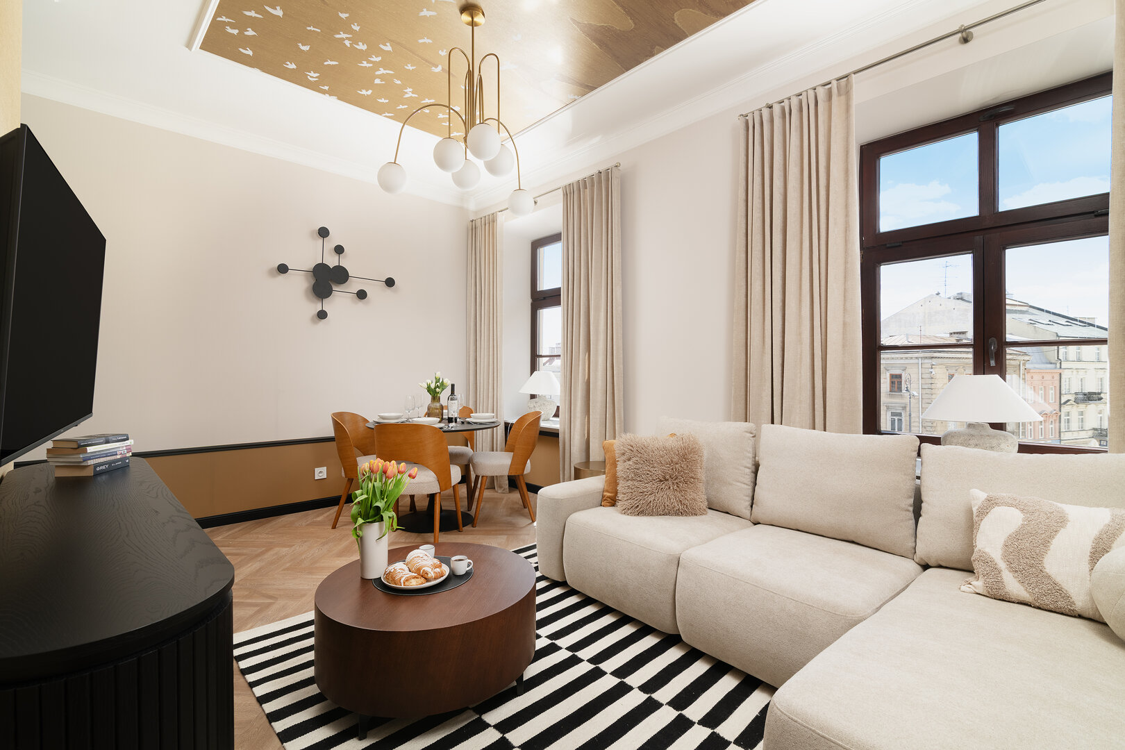 EASY RENT - NOVA 1/3 Brama Krakowska