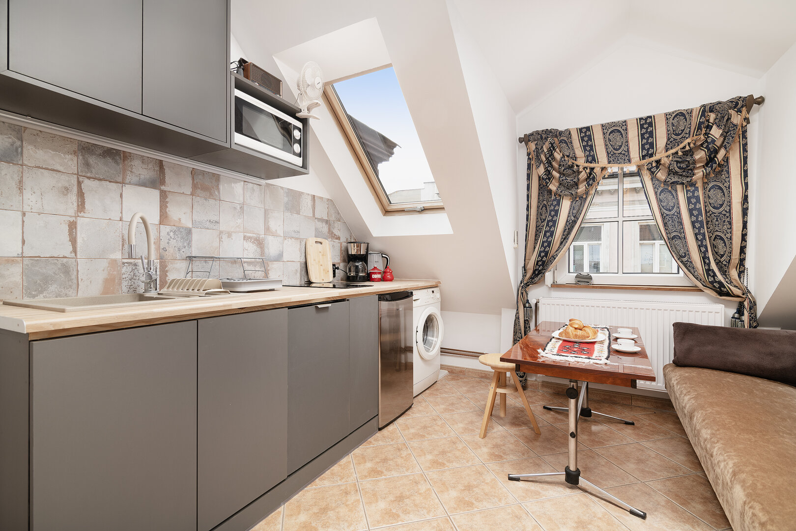 Easy Rent Apartments - 2