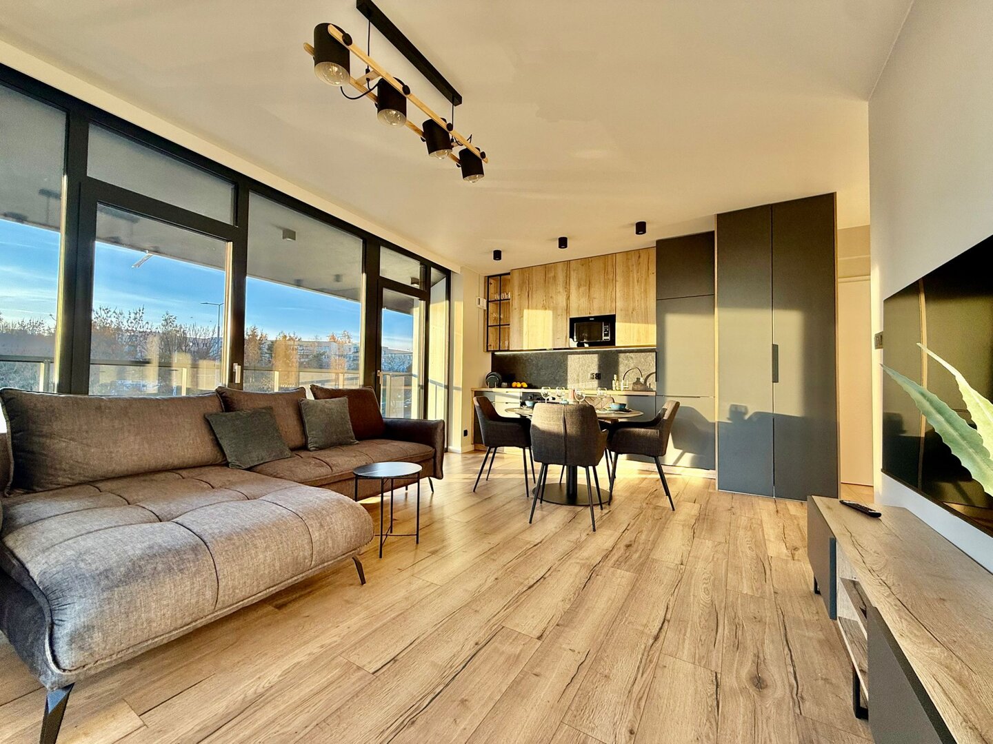 Easy Rent Apartments - 2